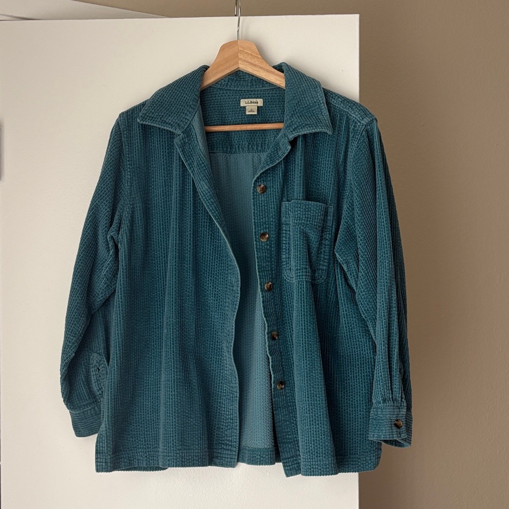 LL BEAN corduroy shirt/jacket